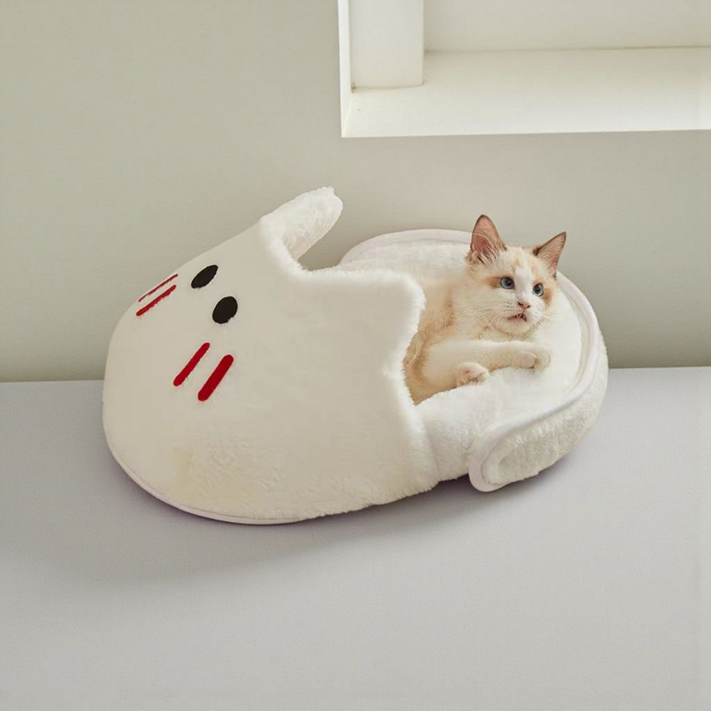Pet Slipper Bed, Winter Warmth Dog Cat Bed, Soft Cozy Cushion Cute Cat Beds for Indoor.