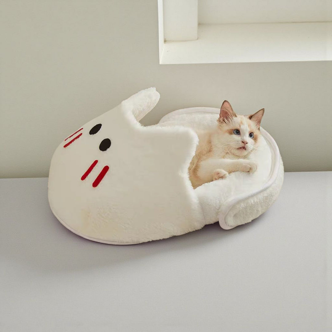 Pet Slipper Bed, Winter Warmth Dog Cat Bed, Soft Cozy Cushion Cute Cat Beds for Indoor.
