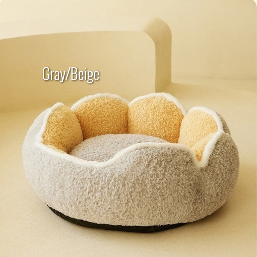 Semi Enclosed Warm Plush Pet Bed with Petal Design Circular Cat Pad.